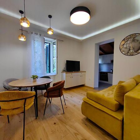 Relax And Enjoy Apartments 스플리트 외부 사진