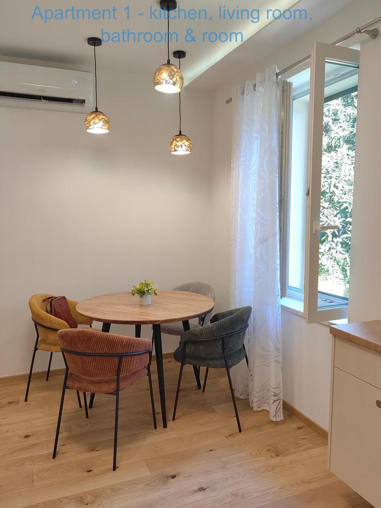 Relax And Enjoy Apartments 스플리트 외부 사진