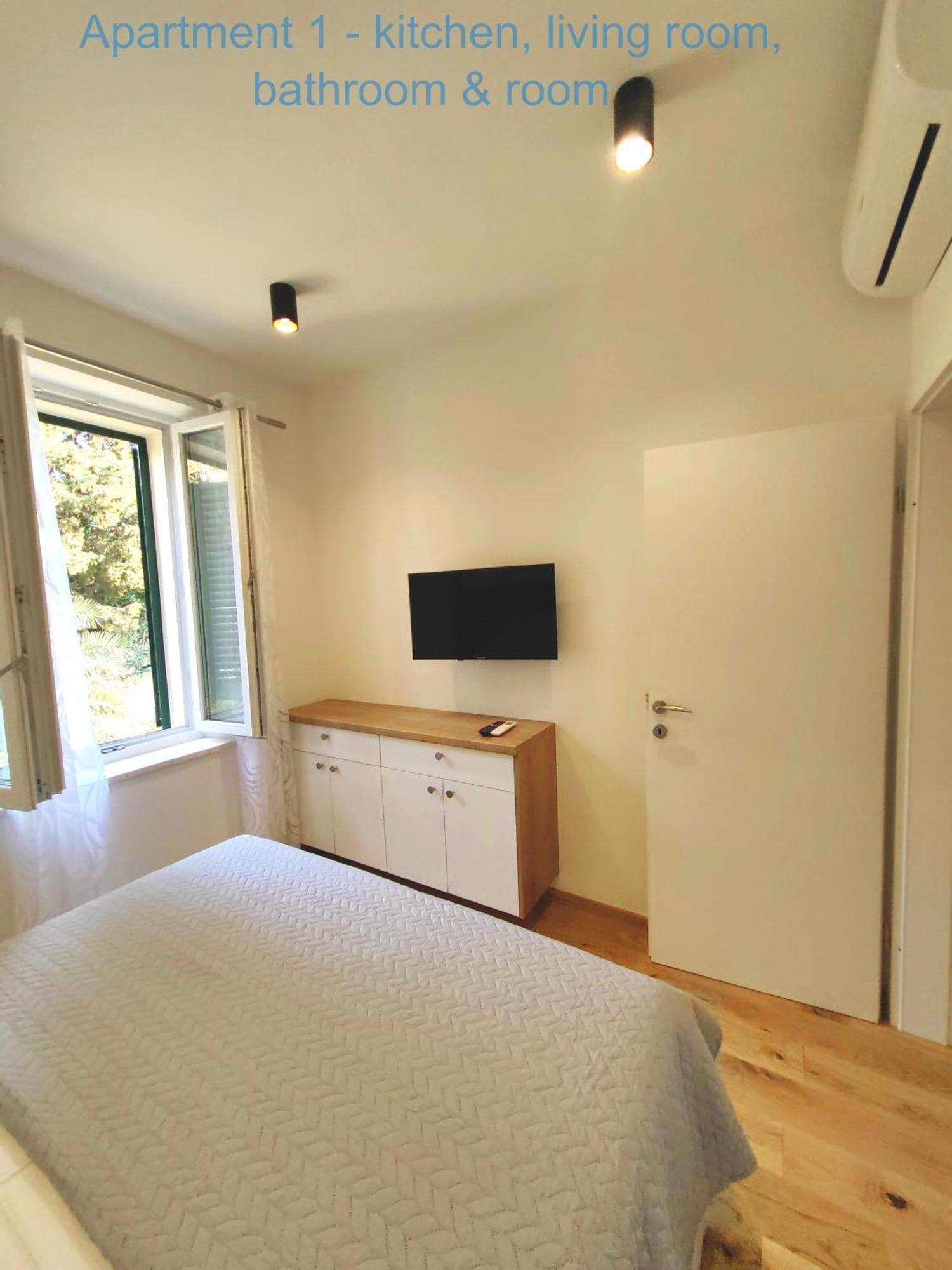Relax And Enjoy Apartments 스플리트 외부 사진